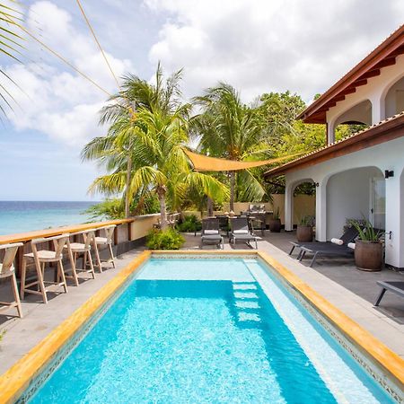 Atlantis Beach House Willemstad Bagian luar foto